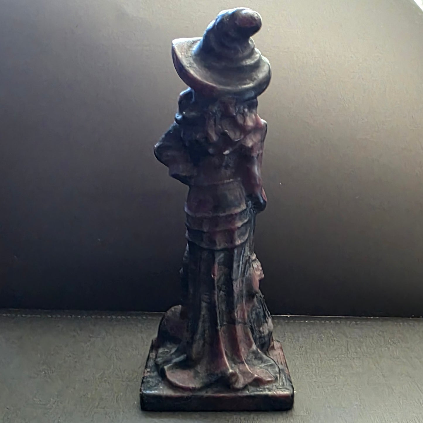 Garnet in Astrophyllite Witch with Cat – Power, Protection & Mystical Insight