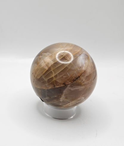 Peach Moonstone Sphere – Emotional Balance, Intuition, Gentle Growth