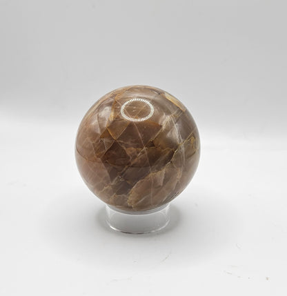 Peach Moonstone Sphere – Emotional Balance, Intuition, Gentle Growth