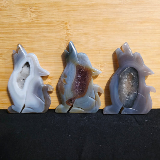 Druzy Wolf Crystal Carving – Intuition & Loyalty Totem