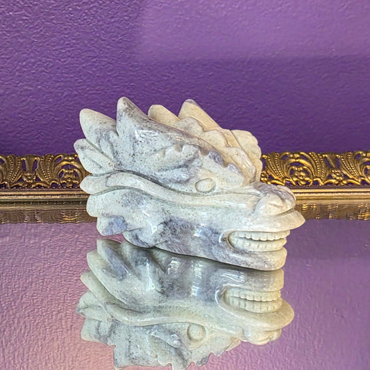 Hackmanite Dragon Skull