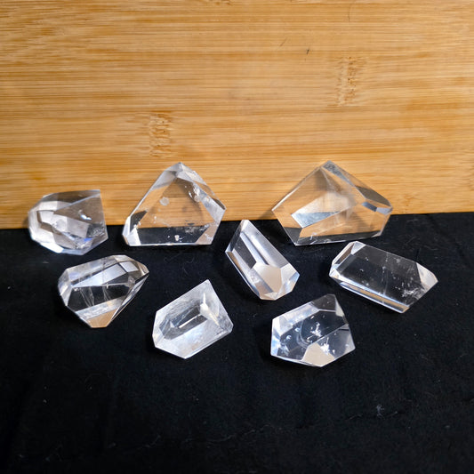 Clear Quartz Freeform – Energy Amplifier