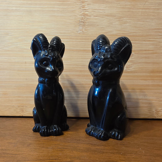 Obsidian ram kitty