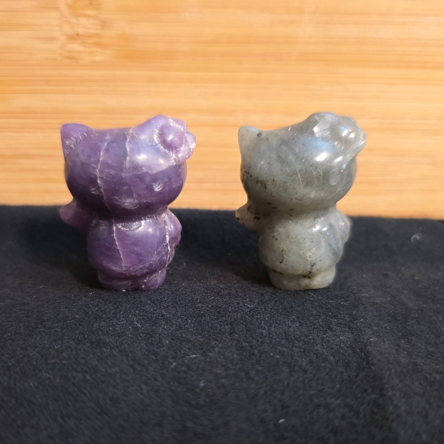 Mini Kitty-Inspired Crystal Carving