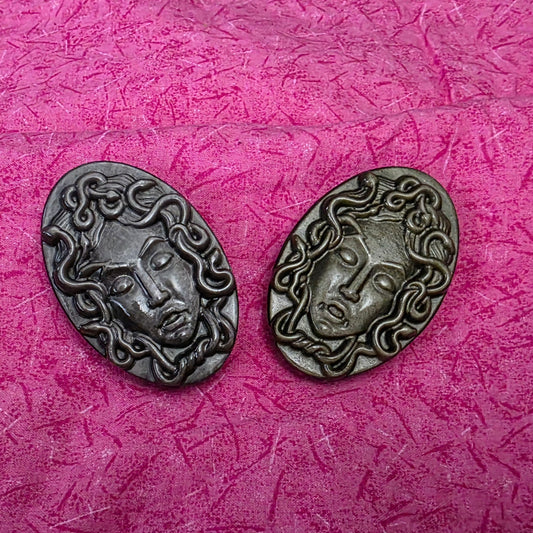 Obsidian Medusa