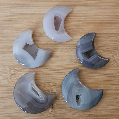 Druzy White Agate Moon – Calm Energy, Balance & Lunar Connection