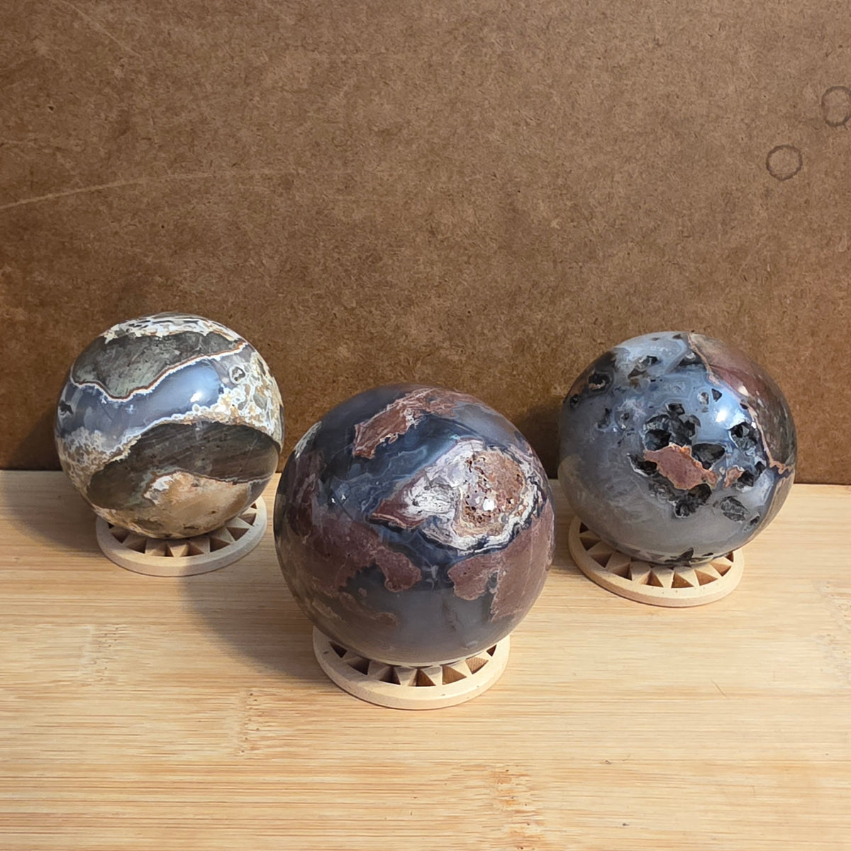 Red Volcano (Football) Agate sphere